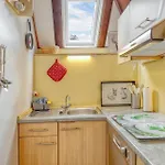 Cozy In With Wifi Holiday home