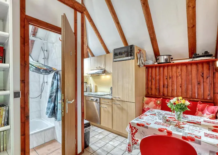 Сasa de vacaciones 3 Bedroom Lovely In